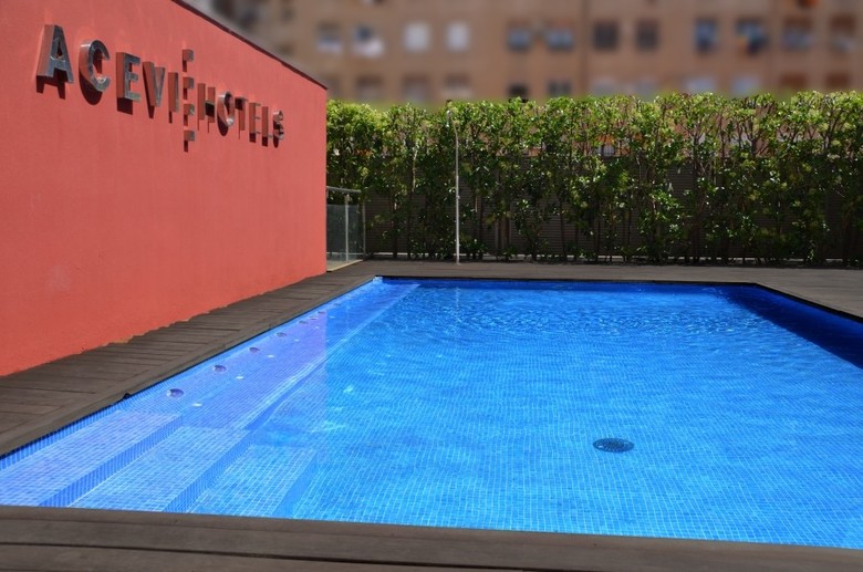 Hotel Acevi Villarroel