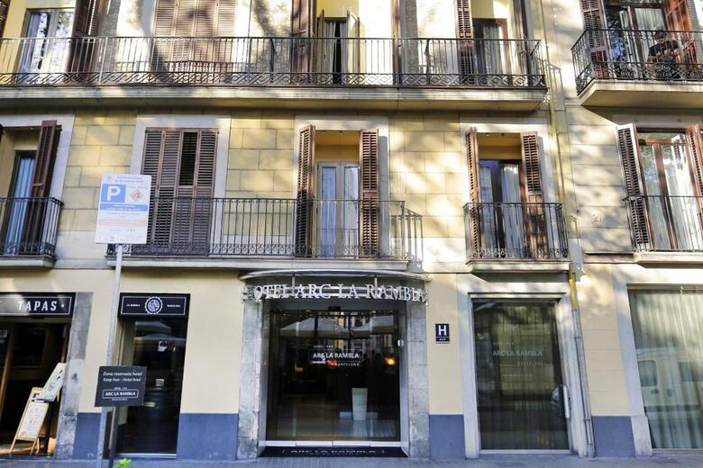 Hotel De L'arc