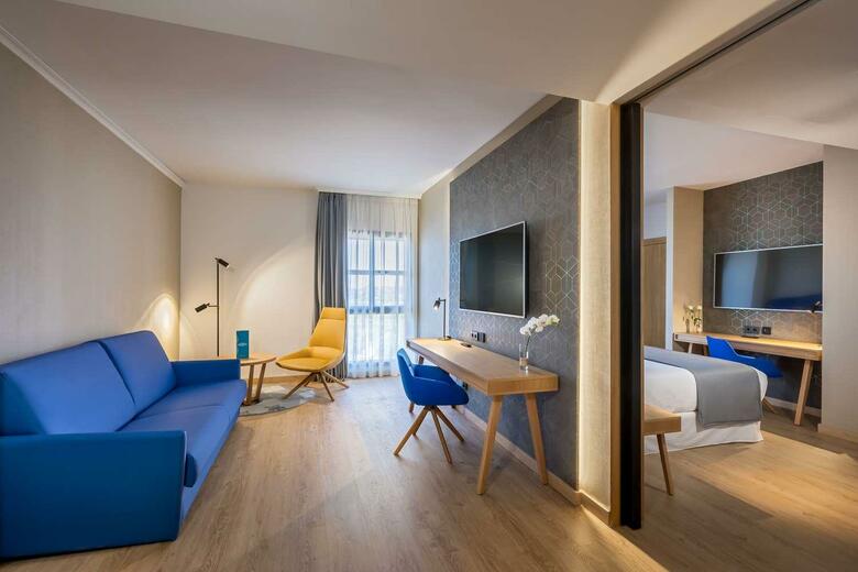 Hotel Barcelo C�ceres V Centenario