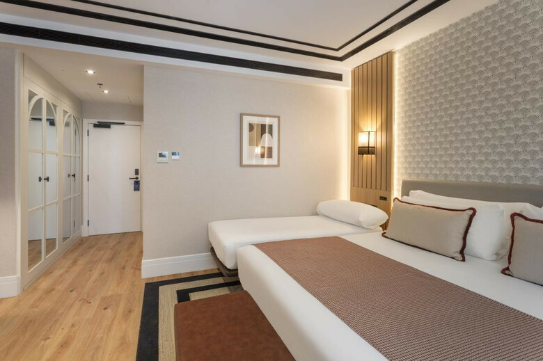 Catalonia Plaza Espa�a Hotel & Spa