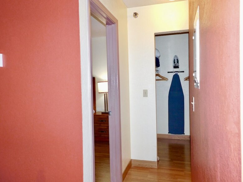 America's Best Value Inn Executive Suites & Hotel