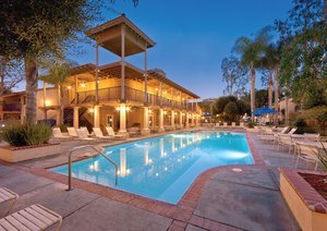 Hotel Dolphins Cove Resort