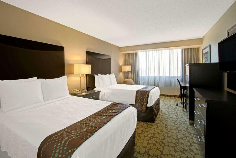 Hotel Ramada Airport Conference Center