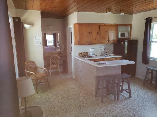 Siesta Motel