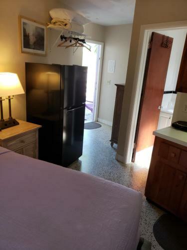 Siesta Motel