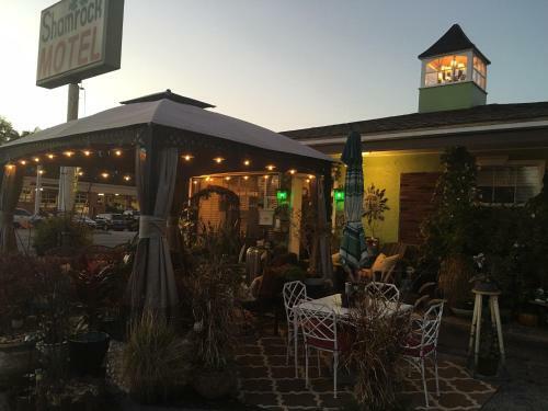 Motel Shamrock Inn