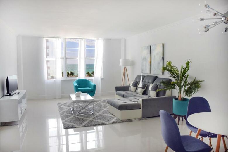 Apartamentos Seacoast Suites