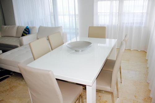 Ocean Paradise Apartments