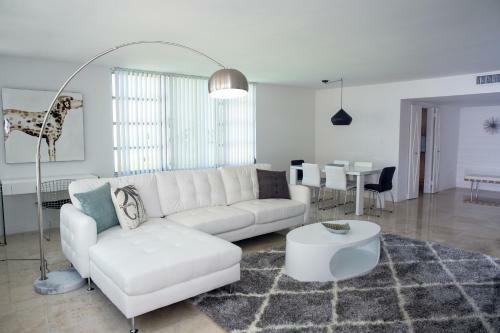 Ocean Paradise Apartments