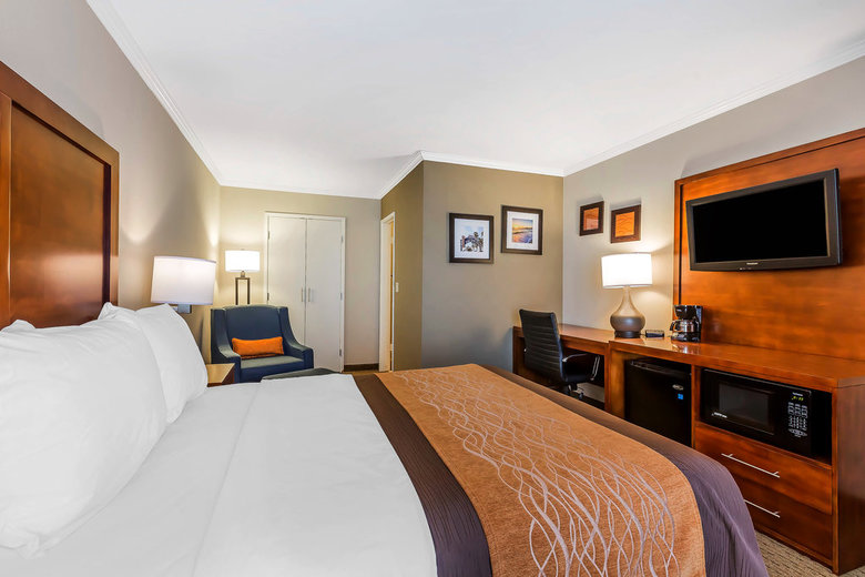 Hotel Comfort Inn