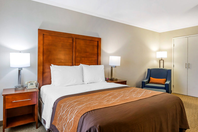 Hotel Comfort Inn