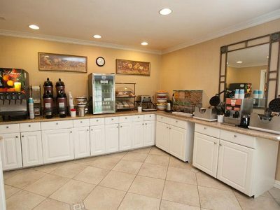 Hotel Comfort Inn