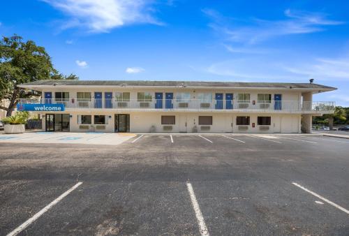 Motel 6 Orlando - Kissimmee Main Gate East