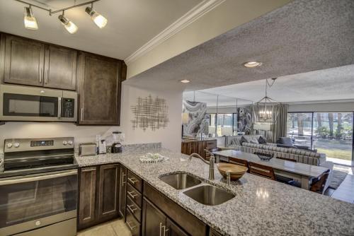 Apartamentos Edgewater Beach And Golf Resort By Resort Collection