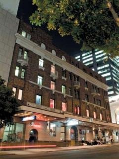 Hotel Base Brisbane Palace Embassy