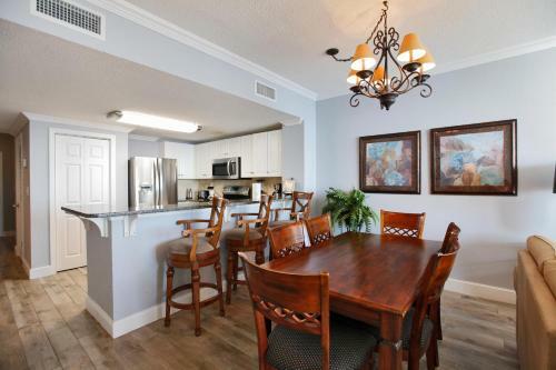 Hotel Majestic Tower One By Panhandle Getaways