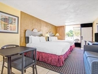 Motel Days Inn St. Petersburg Central