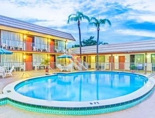 Motel Days Inn St. Petersburg Central