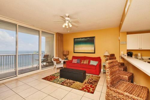 Hotel Majestic Beach Towers Resort By Panhandle Getaways