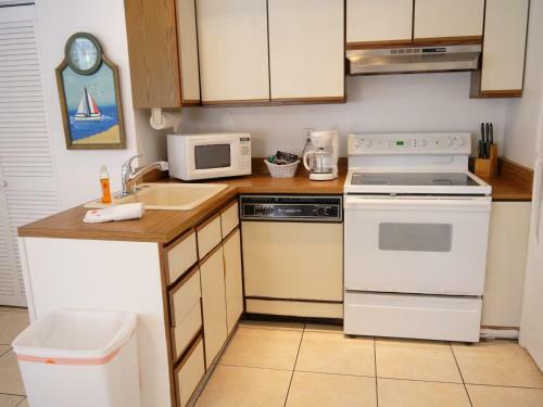 Hotel Siesta Key Bungalows