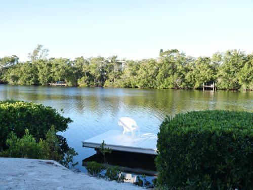 Hotel Siesta Key Bungalows