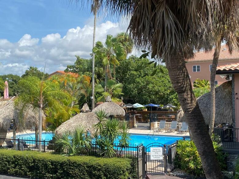 Hotel Tahitian Inn & Spa Tampa