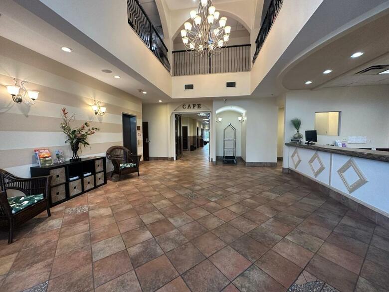 Hotel Tahitian Inn & Spa Tampa