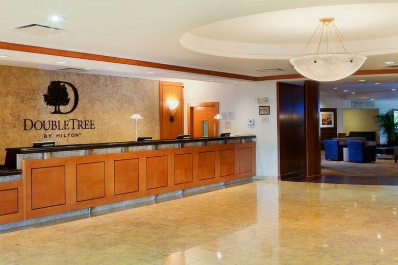 Doubletree By Hilton Hotel Tampa Airport-westshore