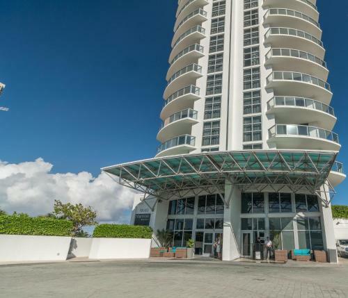 Marenas Beach Resort Apartments