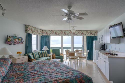 Hotel Reef Ocean Resort