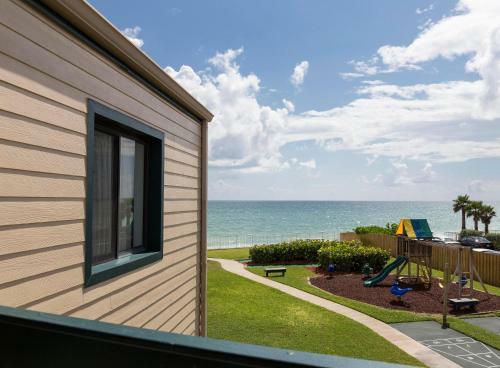 Hotel Reef Ocean Resort