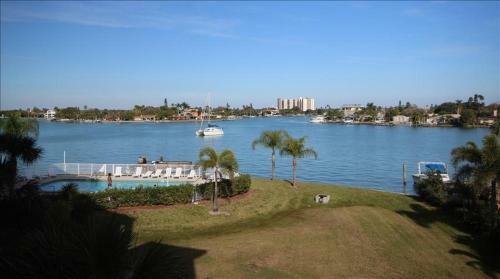 Apartamento Palms Of Treasure Island 208