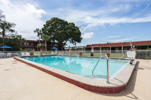 Motel 6 Spring Hill Weeki Wachee