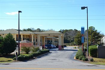 Hotel Country Hearth Inn & Suites Albany