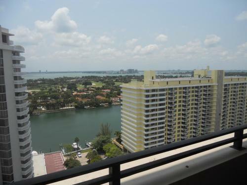 Soleil Apartments