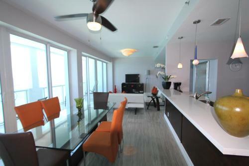 Soleil Apartments
