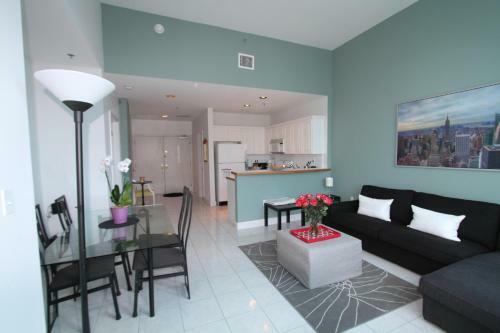 Soleil Apartments