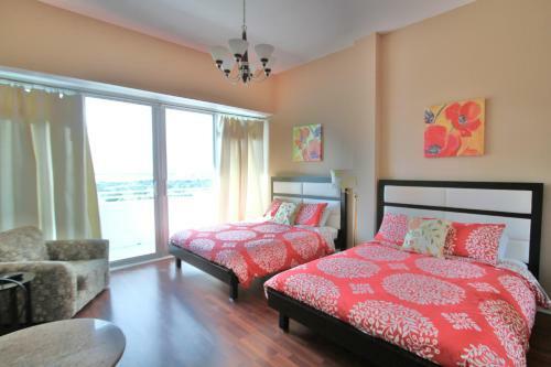 Soleil Apartments