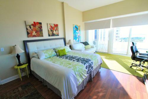 Soleil Apartments