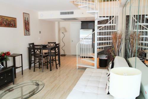 Soleil Apartments