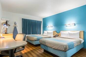 Motel 6 Atlanta Downtown