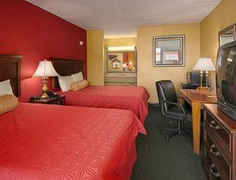 Hotel Heritage Inn