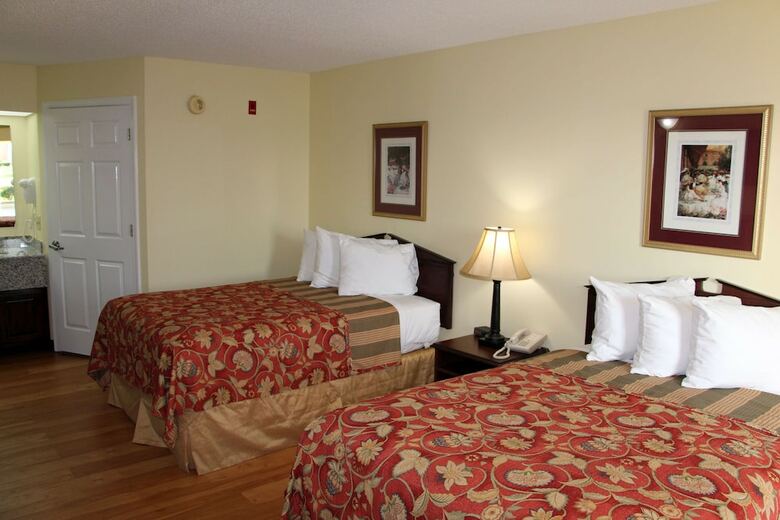 Hotel Jameson Inn - Perry