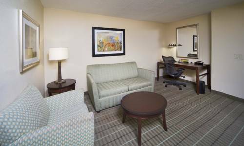 Motel Baymont Inn And Suites - Valdosta
