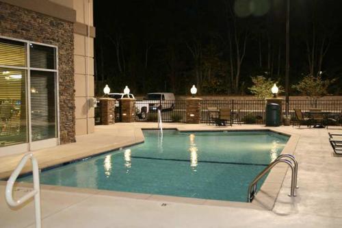 Motel Baymont Inn And Suites - Valdosta