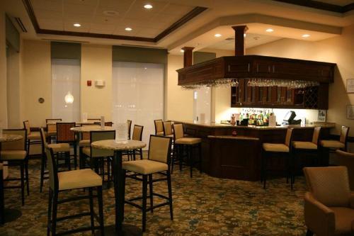 Motel Baymont Inn And Suites - Valdosta