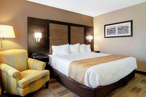 Motel Fairbridge Inn Express