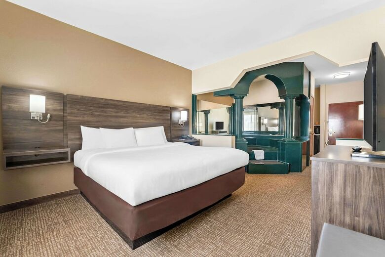 Hotel Comfort Suites Warner Robins