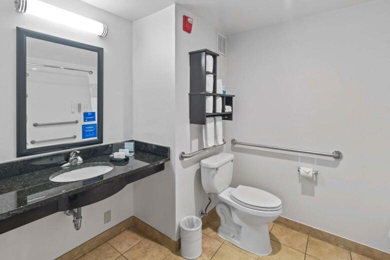 Hotel Hampton Inn Atlanta-woodstock