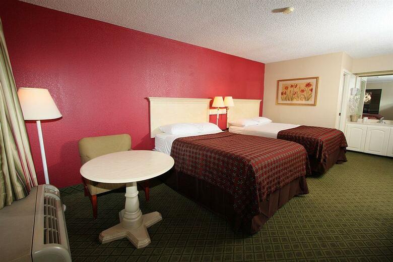 Hotel Quality Inn At The Mall - Valdosta